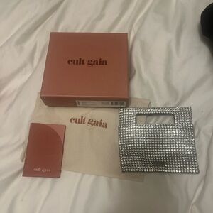 Cult Gaia
Lucinda Top Handle Bag